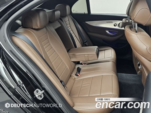 Mercedes-Benz E-Class E350 4MATIC Avantgarde