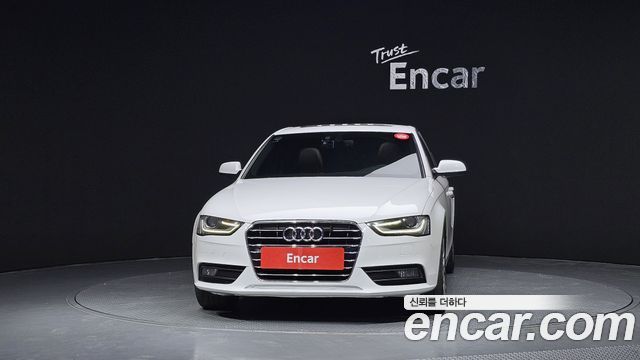Audi A4 30 TDI Dynamic