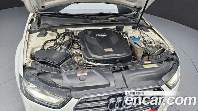 Audi A4 30 TDI Dynamic