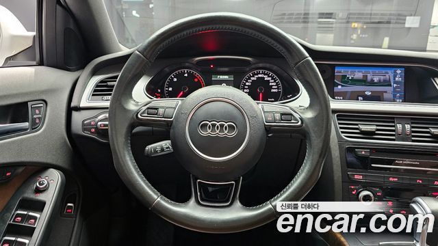 Audi A4 30 TDI Dynamic