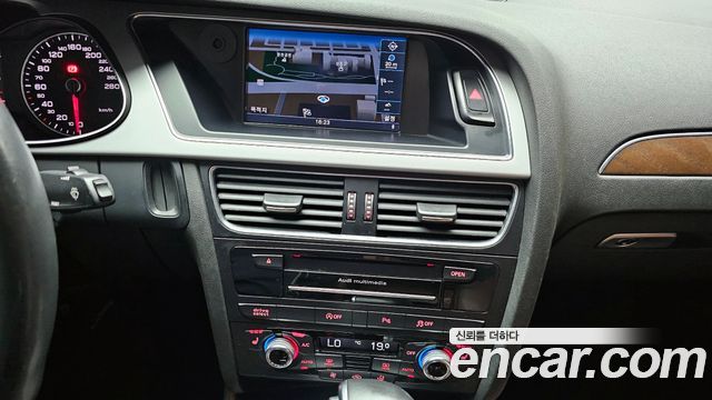 Audi A4 30 TDI Dynamic