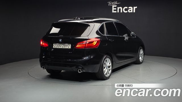 BMW 2-Series Advantage