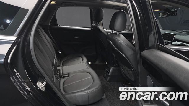 BMW 2-Series Advantage