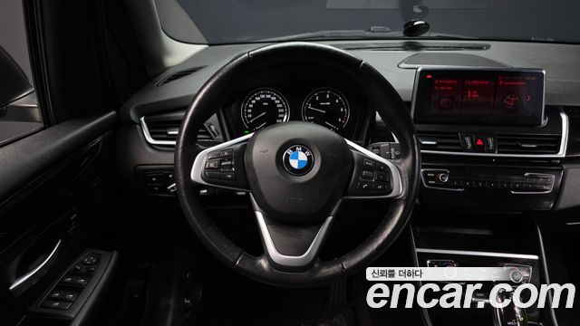 BMW 2-Series Advantage