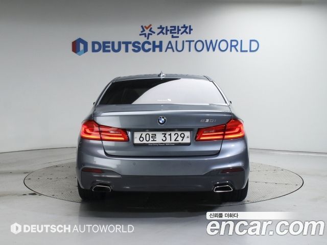 BMW 5-Series 530i M Sport Package Plus