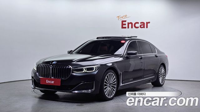 BMW 7-Series 740Li xDrive Design Pure Excellence