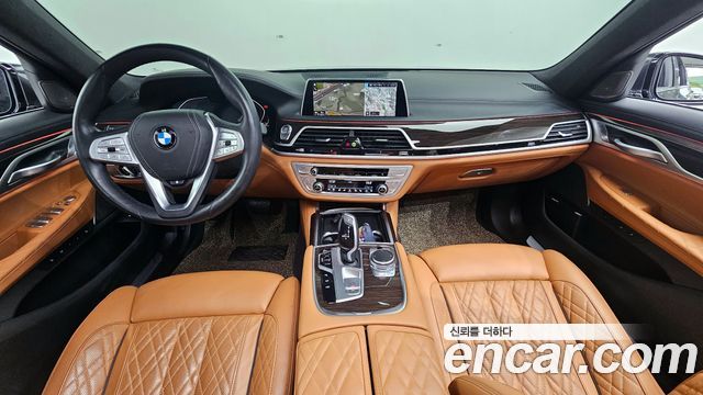 BMW 7-Series 740Li xDrive Design Pure Excellence