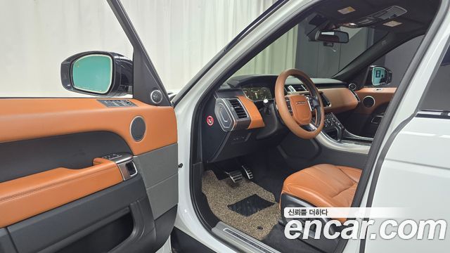 Land Rover Range Rover Sport 3.0 SDV6 HSE Dynamic