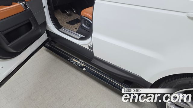 Land Rover Range Rover Sport 3.0 SDV6 HSE Dynamic