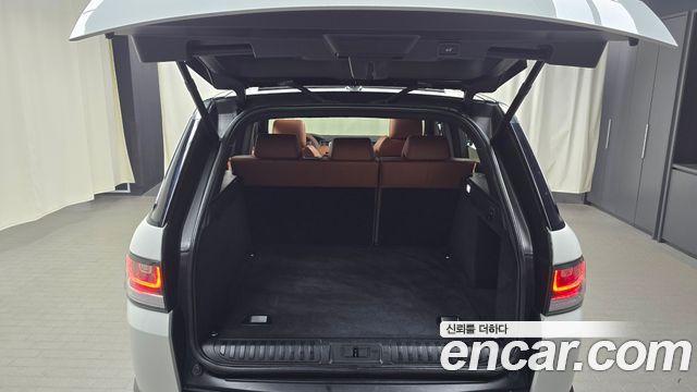 Land Rover Range Rover Sport 3.0 SDV6 HSE Dynamic