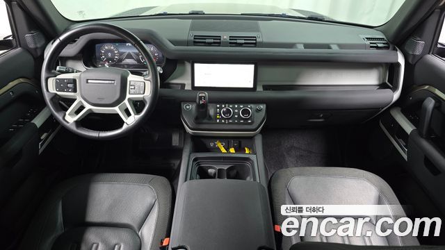 Land Rover Defender 110 D240 SE
