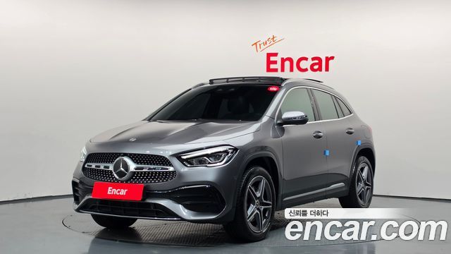 Mercedes-Benz GLA-Class GLA250 4MATIC