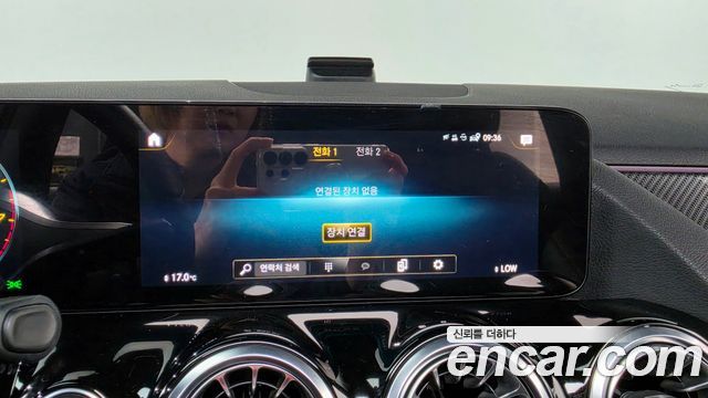 Mercedes-Benz GLA-Class GLA250 4MATIC