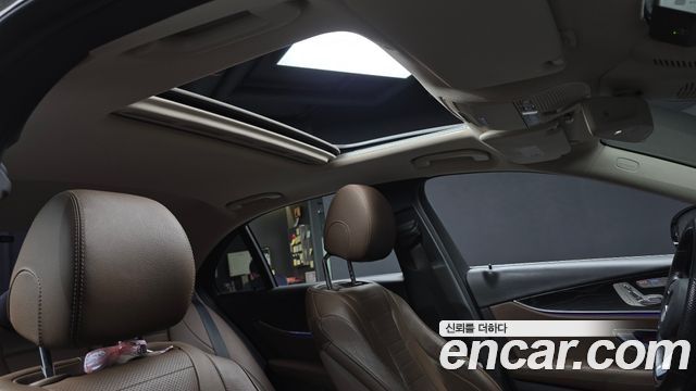 Mercedes-Benz E-Class E220d 4MATIC Avantgarde