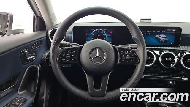 Mercedes-Benz A-Class A220 Hatchback