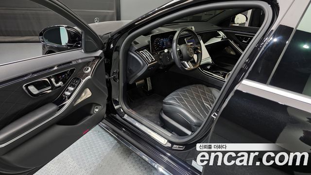 Mercedes-Benz S-Class S500L 4MATIC