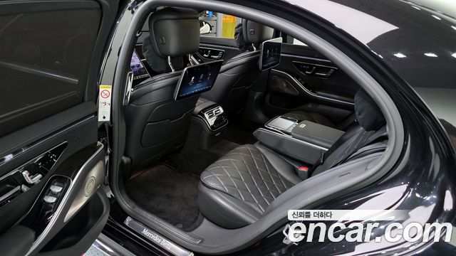 Mercedes-Benz S-Class S500L 4MATIC