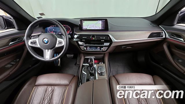 BMW 5-Series 530i xDrive M Sport Package Plus