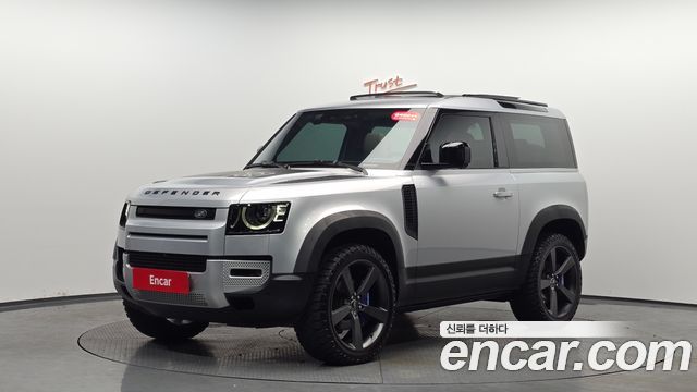 Land Rover Defender 90 D250 SE