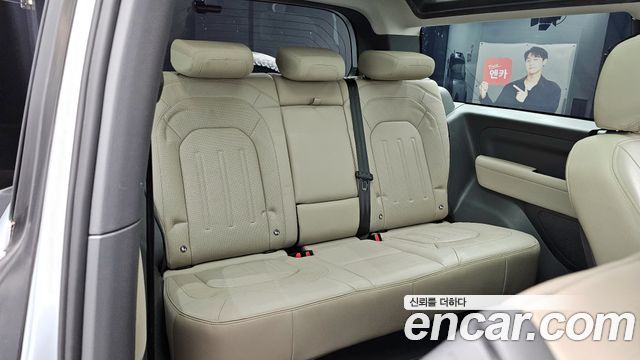 Land Rover Defender 90 D250 SE