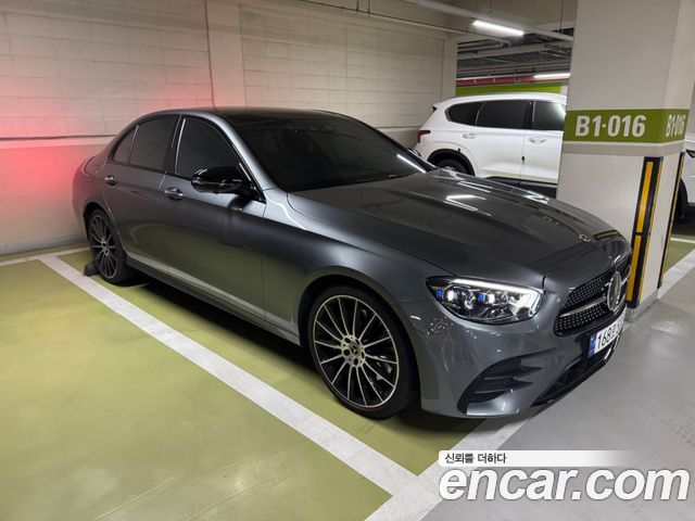 Mercedes-Benz E-Class E350 4MATIC AMG Line