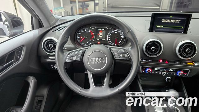 Audi Nyu A3 40 TFSI