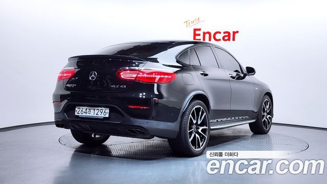 Mercedes-Benz GLC-Class AMG GLC43 4MATIC Coupe