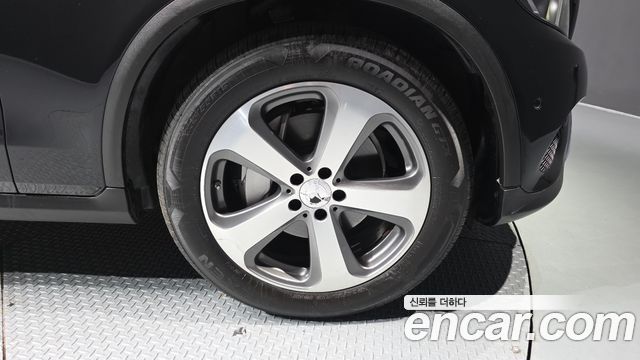 Mercedes-Benz GLC-Class GCL300 4MATIC Coupe