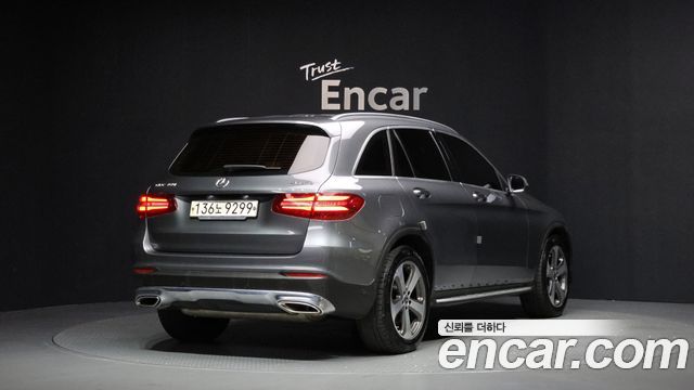 Mercedes-Benz GLC-Class GLC300 4MATIC