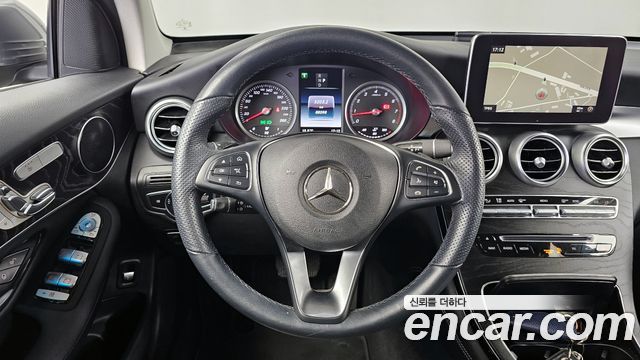 Mercedes-Benz GLC-Class GLC300 4MATIC