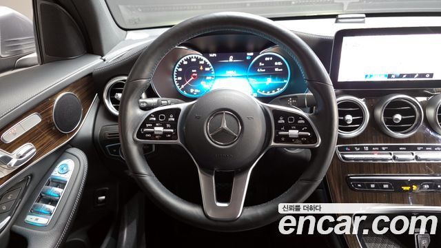 Mercedes-Benz GLC-Class GLC300 4MATIC