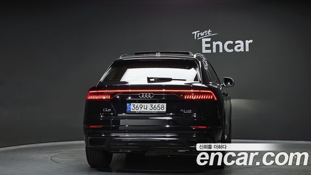 Audi Q8 45 TDI Quattro Premium