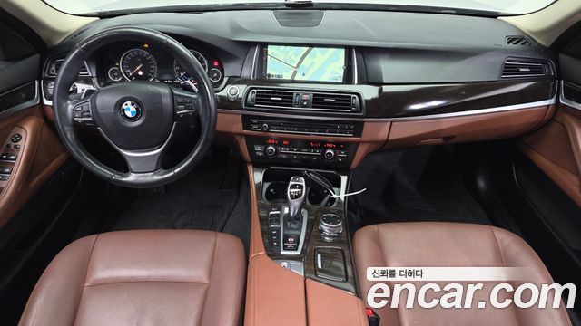 BMW 5-Series 528i xDrive M Aero Dynamic