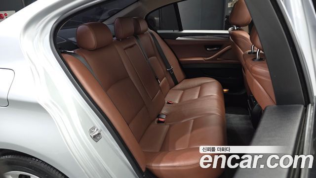BMW 5-Series 528i xDrive M Aero Dynamic