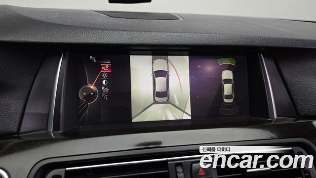 BMW 5-Series 528i xDrive M Aero Dynamic