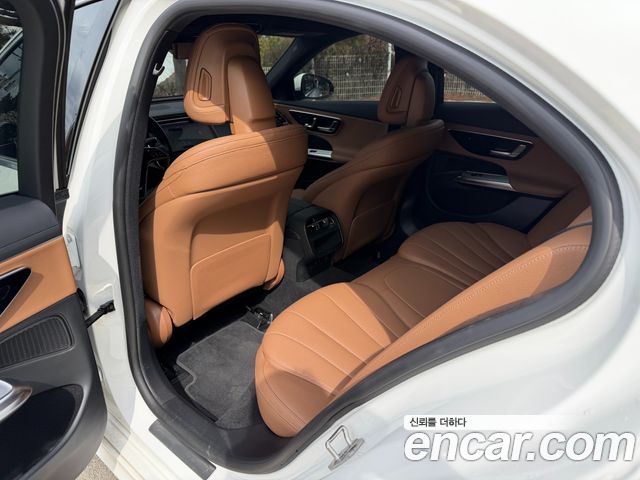 Mercedes-Benz E-Class E200 Avantgarde Limited