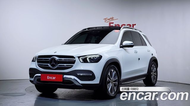 Mercedes-Benz GLE-Class GLE300d 4MATIC