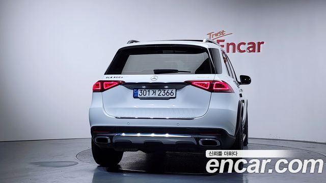 Mercedes-Benz GLE-Class GLE300d 4MATIC
