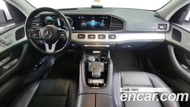 Mercedes-Benz GLE-Class GLE300d 4MATIC