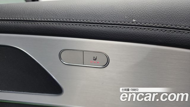 Mercedes-Benz GLE-Class GLE300d 4MATIC