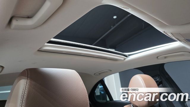 Mercedes-Benz E-Class E220d 4MATIC Avantgarde