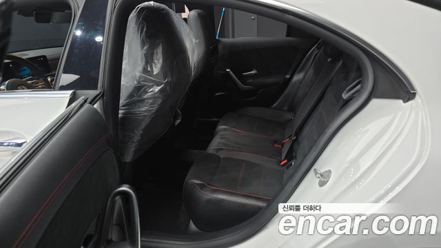 Mercedes-Benz CLA-Class CLA250 4MATIC