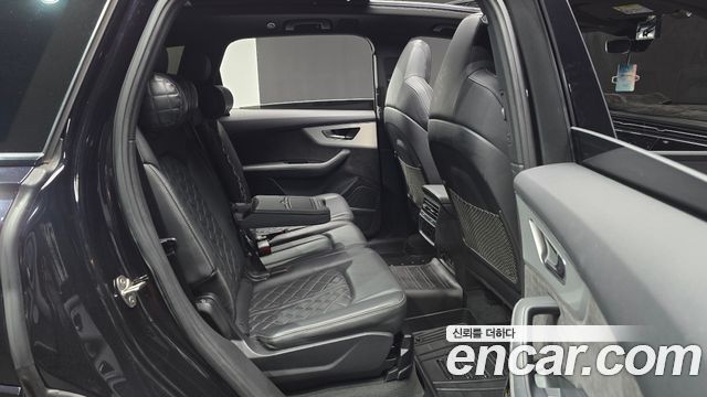 Audi Q7 55 TFSI Quattro Premium