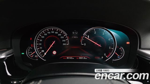 BMW 5-Series 520d M Sport package