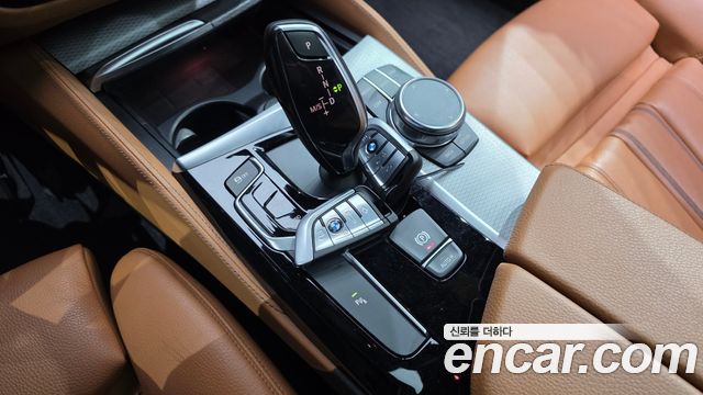 BMW 5-Series 520d M Sport package