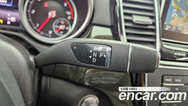 Mercedes-Benz GLE-Class GLE250 d 4MATIC