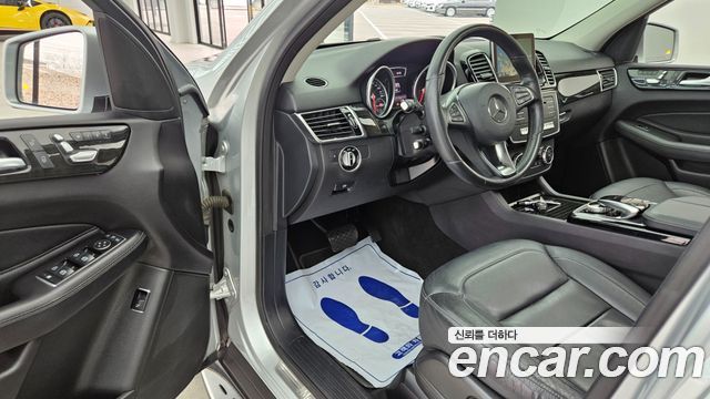 Mercedes-Benz GLE-Class GLE250 d 4MATIC