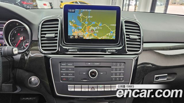 Mercedes-Benz GLE-Class GLE250 d 4MATIC