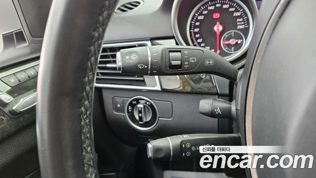 Mercedes-Benz GLE-Class GLE250 d 4MATIC