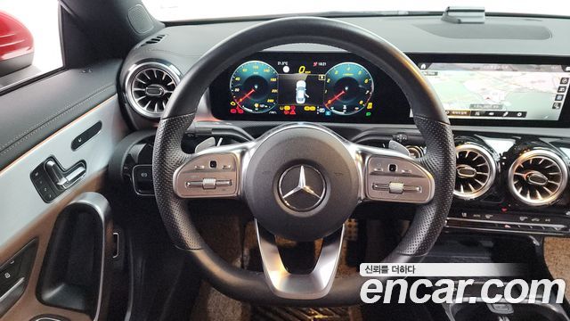 Mercedes-Benz CLA-Class CLA250 4MATIC